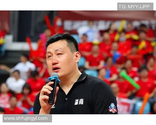 张伟独家分享篮球心得与技巧助你提升球技的秘密解析